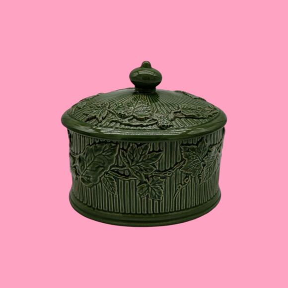 Fall Decorative Leaf Embossed Glossy Green Ceramic Covered Dish Storage Canister - Picture 7 of 13